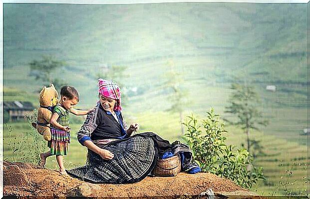 Aboriginal woman with her daughter