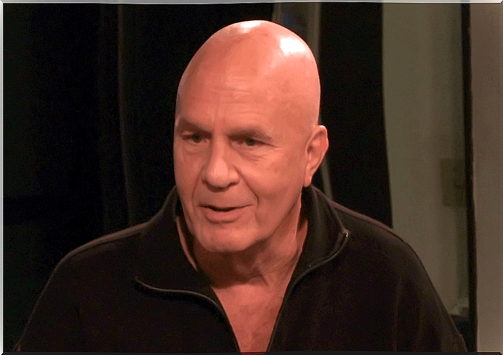 Wayne Dyer at a conference.