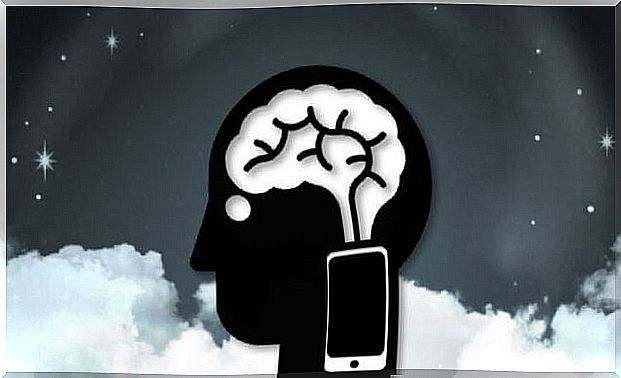 What effects do electronic devices have on the brain?